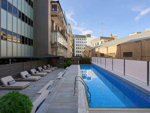 Catalonia Square Hotel