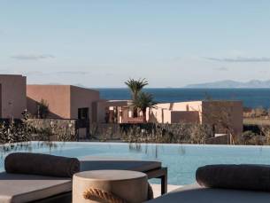 Domes Novos Santorini Autograph Collection