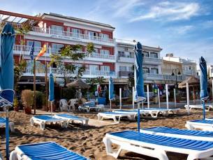8 daagse vliegvakantie naar Mediterraneo Carihuela in torremolinos, spanje