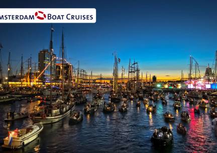 Rondvaart door Amsterdam tijdens SAIL  Amsterdam (75 min)