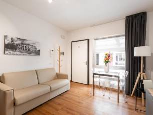 Ottavia Residence Apartment Silver (4 Pax)
