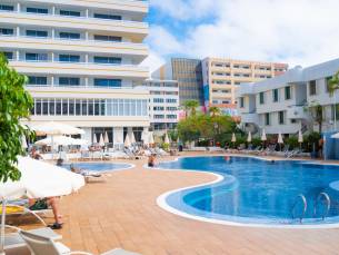 Coral Suites & Spa Hotel