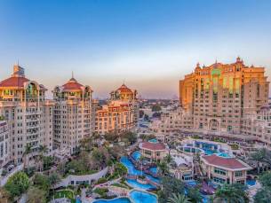 Swissotel Al Murooj
