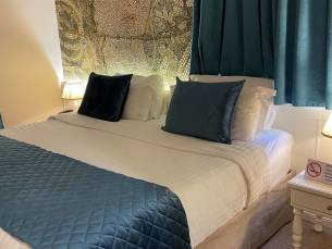 Adriatik Hotel