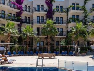 Hotel Golden Age Crystal