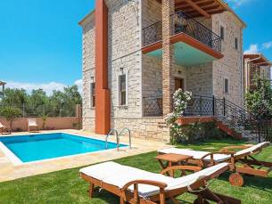 Dreamland Villas