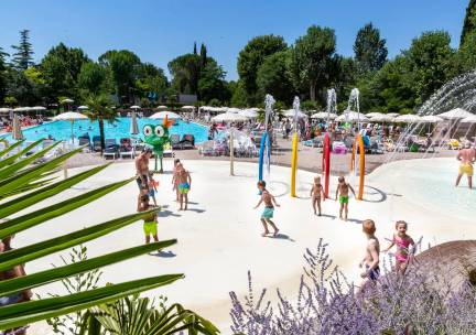 Camping hu Altomincio Village