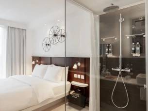 Hotel Ruby Bea Hotel & Bar