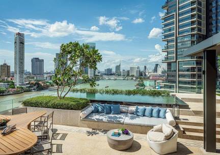 Bangkok At Chao Phraya River