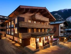 Hotel Panther (extra ingekocht)