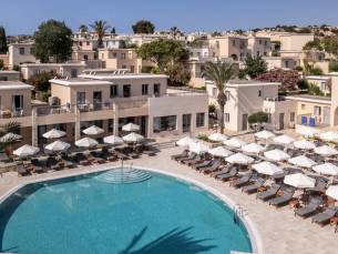 Louis St. Elias Resort