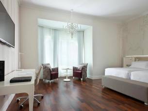 NH Collection Madrid Abascal