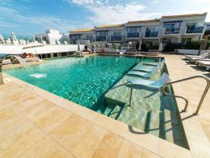 Parque Nereida Suites Hotel