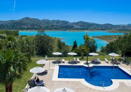 Hotel B BOU La Vinuela & SPA