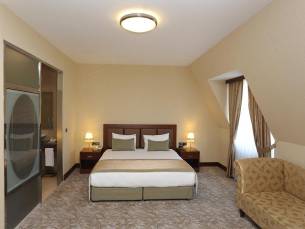 The Green Park Merter