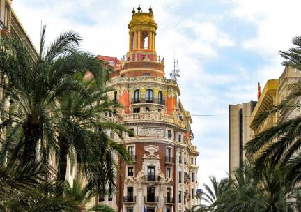 4*-citytrip naar het veelzijdige Valencia & verblijf in een ideaal gelegen hotel incl. vlucht & ontbijt