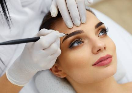 Permanente make-up naar keuze + nabehandeling