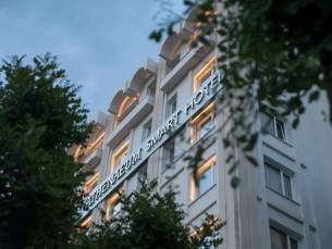 Athenaeum Smart Hotel