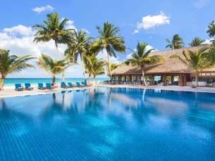 8 daagse vliegvakantie naar Meeru Island Resort en Spa in meeru, malediven