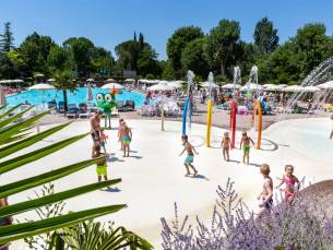 Camping hu Altomincio Village