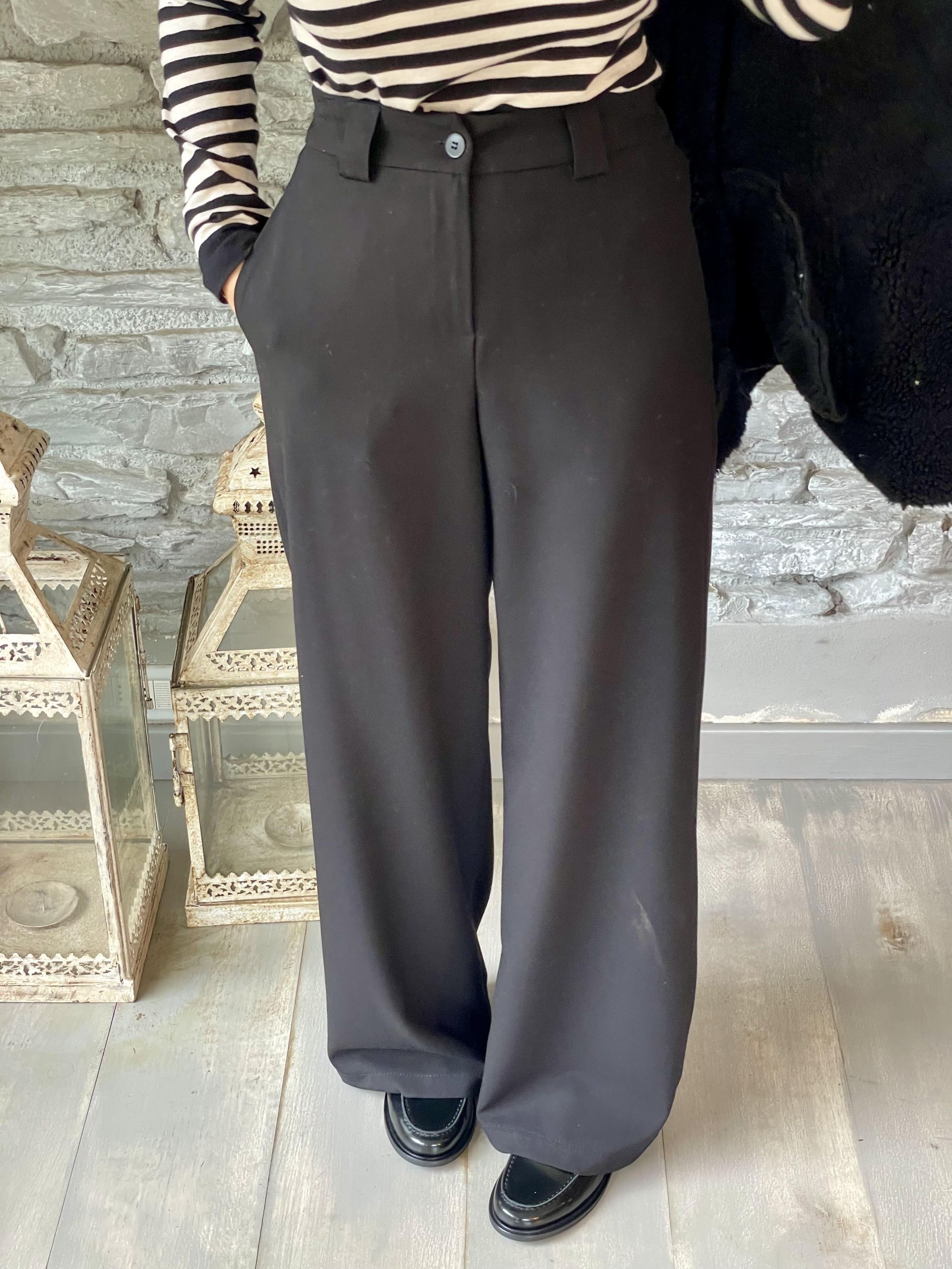 TENSIONE IN -  PANTALONE DRITTO NERO ART. 26P1046