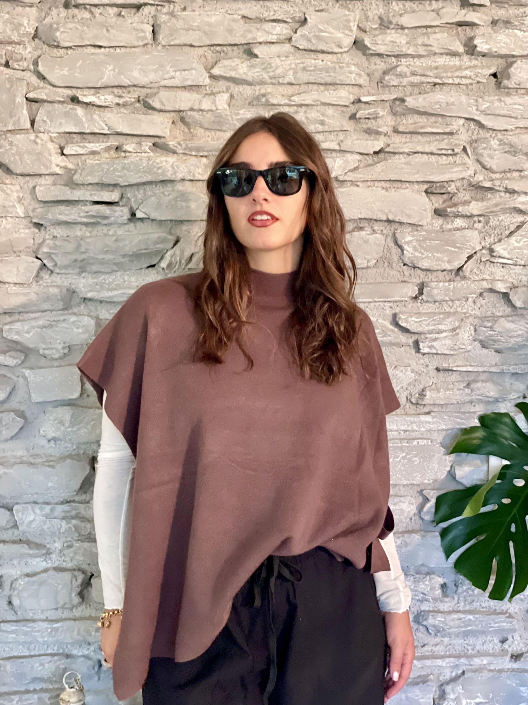 SUSY MIX - GILET MORO CON SPACCHI LATERALI E FIOCCO ART. S7038