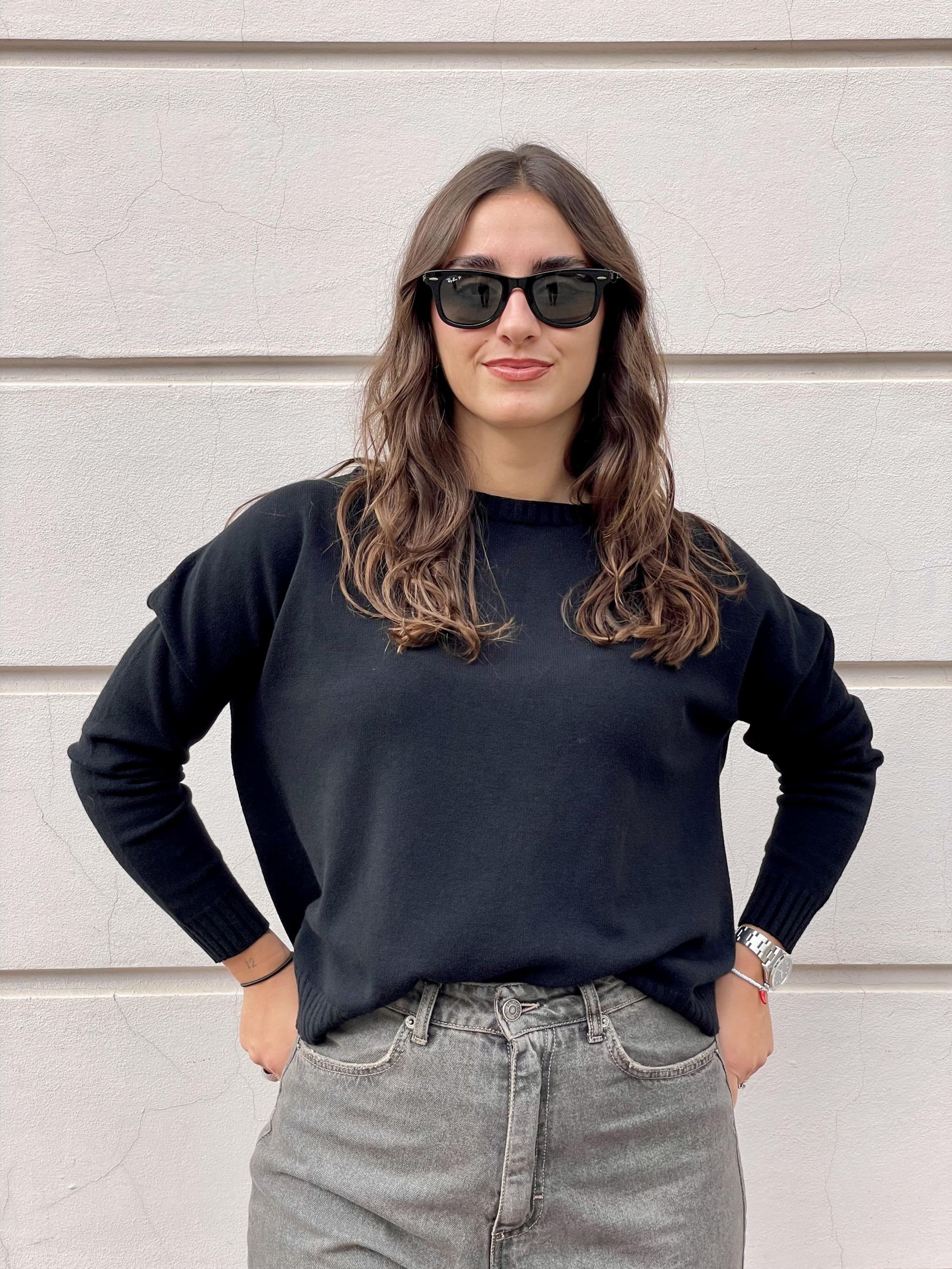 TENSIONE IN - MAGLIA NERO SCOLLO A BARCA ART. IT883AI25