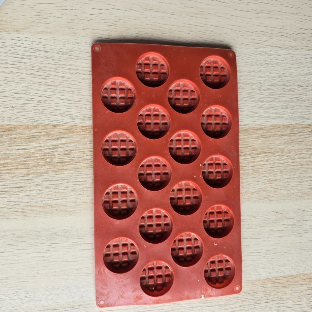 MS - Çoklu Küçük Yuvarlak Waffle Silikon Kalıbı