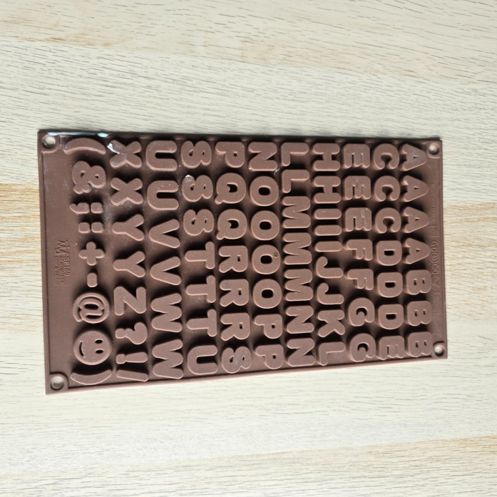 MS - Çoklu Orta Boy Harf Silikon Kalıbı