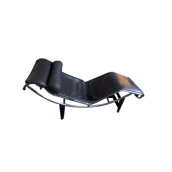 LC4 chaise longue with leather headrest (black), Cassina Deesup