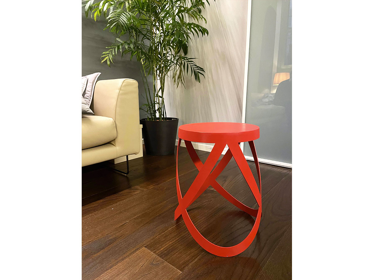 Ribbon Low stool by Nendo in metal (red), Cappellini Deesup