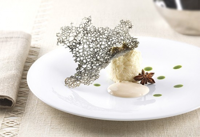 Baccalà mantecato con crema di cardi