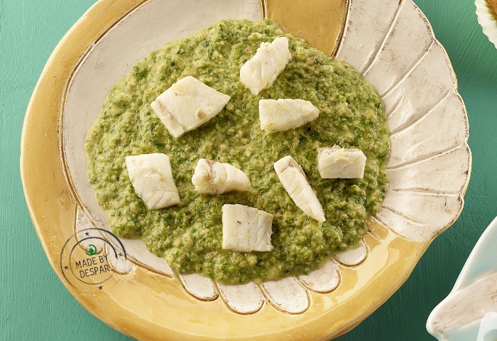 Bocconcini di spigola su vellutata di lattuga