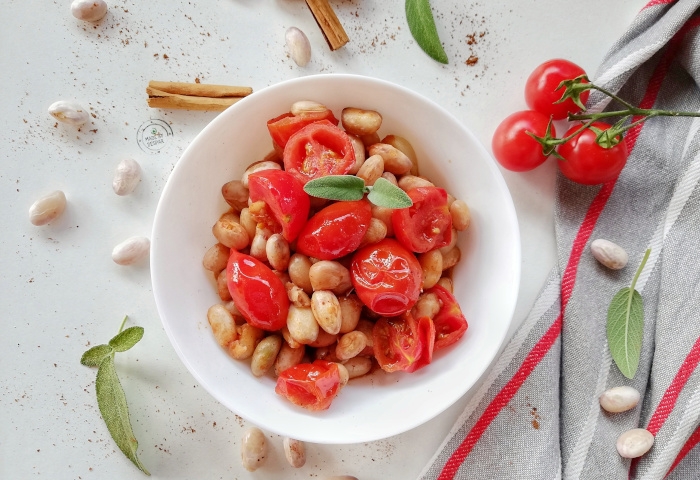 Fagioli borlotti con pomodoro fresco e cannella