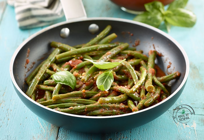 Fagiolini stufati al pomodoro e basilico