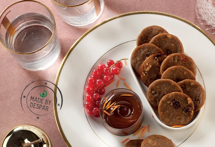 Frittelle al forno di castagne, uvetta, nocciole e cioccolato