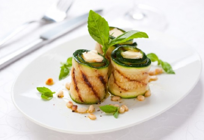 Involtini di zucchine e giuncata