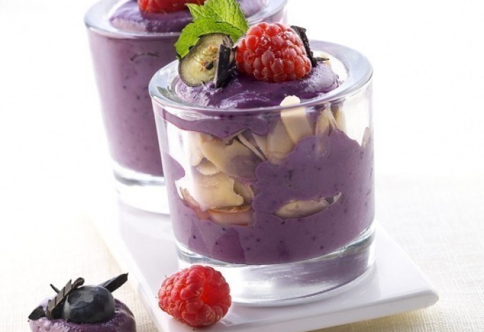 Mousse ai frutti di bosco e tofu