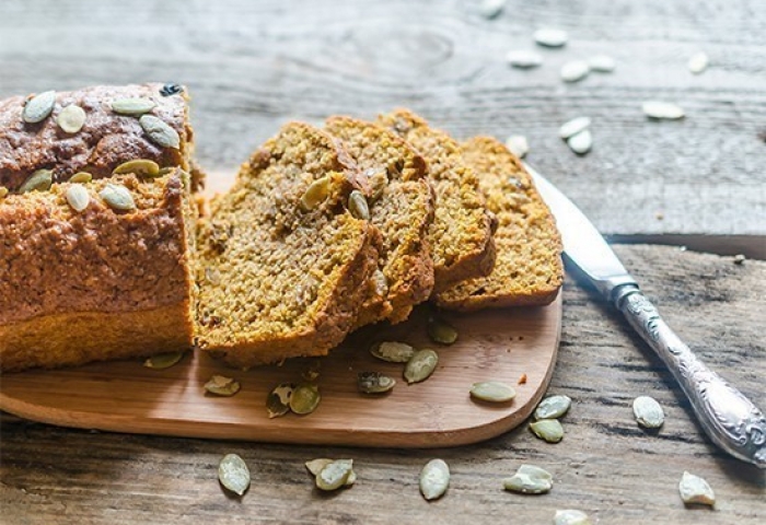 Pane di farro e segale con zucca e noci
