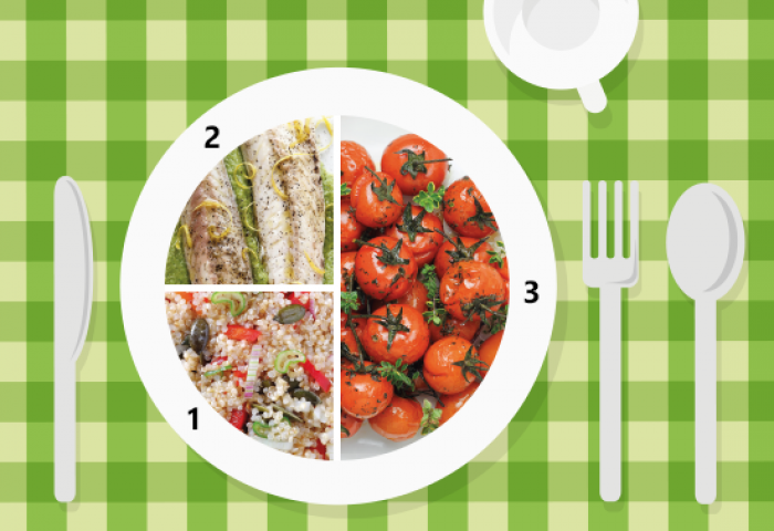 Piatto unico: pomodorini al forno, quinoa, sgombro