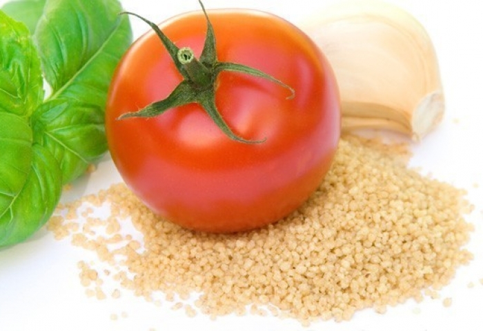 Pomodori ripieni di cous cous al curry