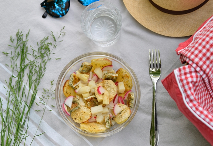 Power bowl di primavera per un picnic all’aria aperta