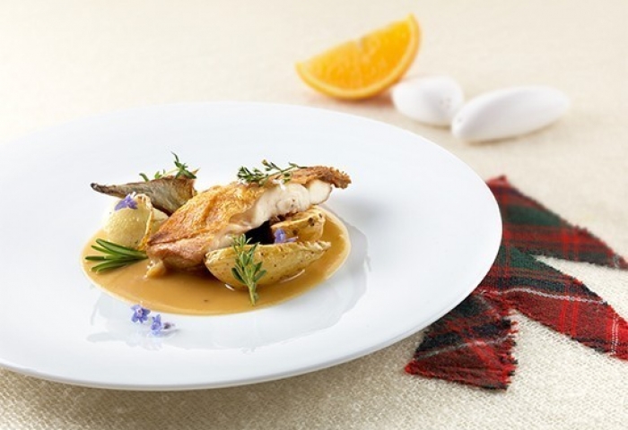 Sovracoscia di cappone e salsa all’arancio