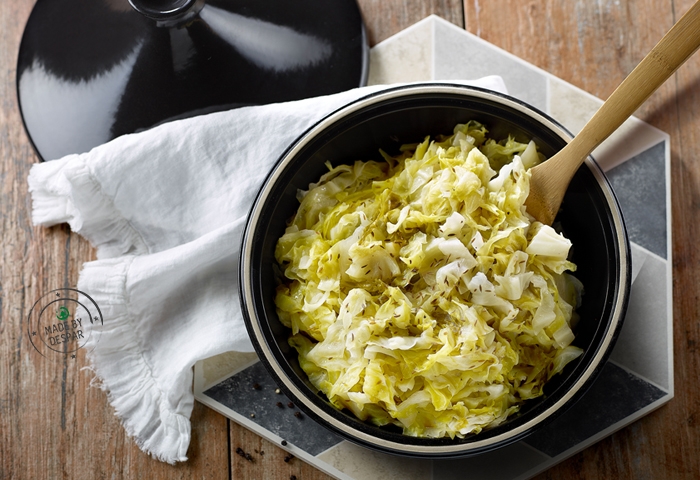 Stufato di cavolo cappuccio al cumino