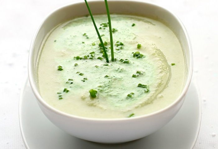 Vellutata di cavolfiore e mandorle