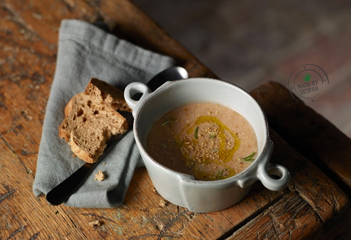 Vellutata di fagioli al rosmarino