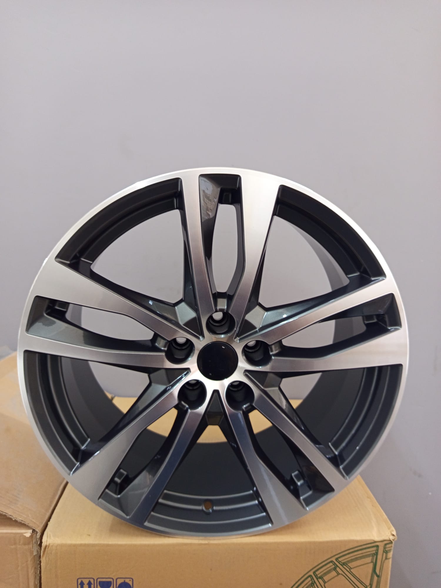 8,5X19 5X112 ET35 66,45 GMF