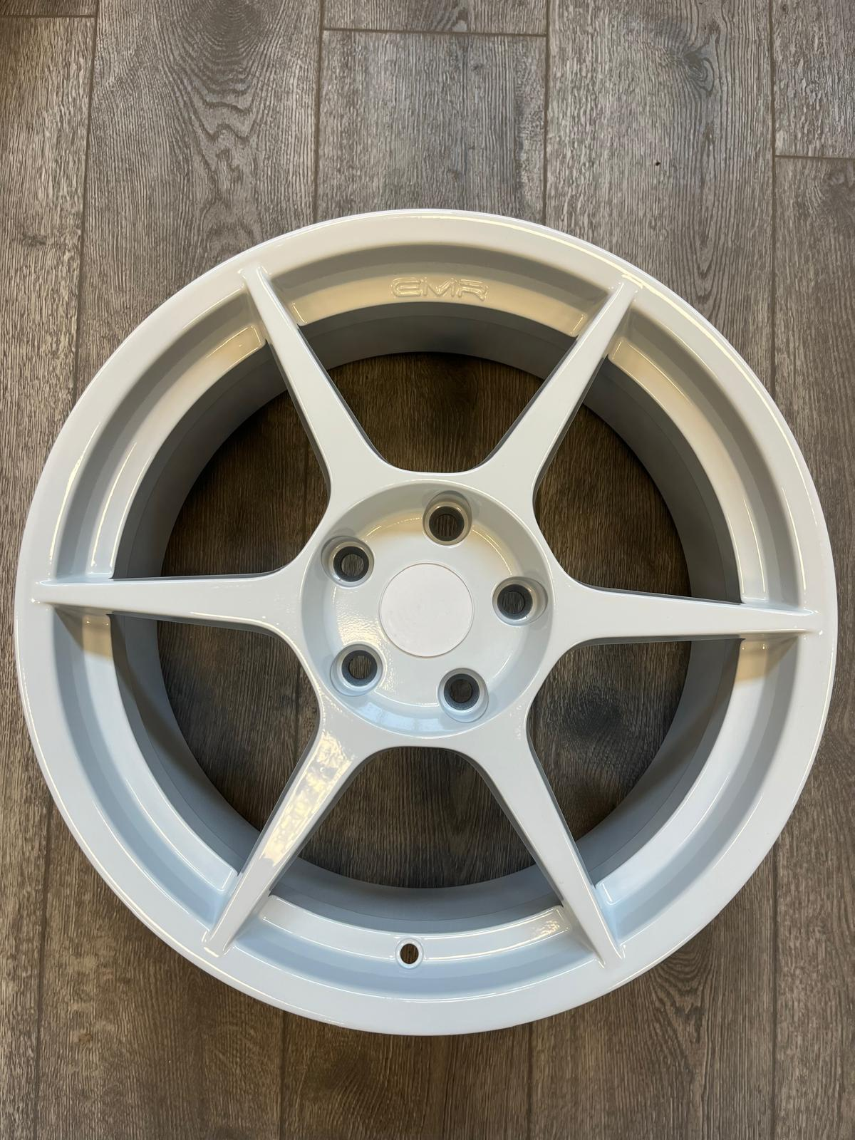 7,5X17 5X114,3 ET30 73,1 WHITE