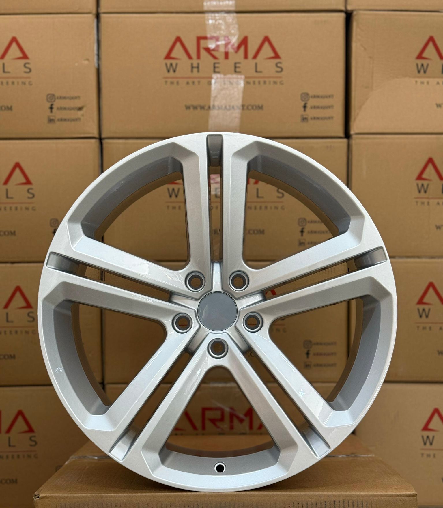 7,5X17 5X105 ET35 56,6 SİLVER