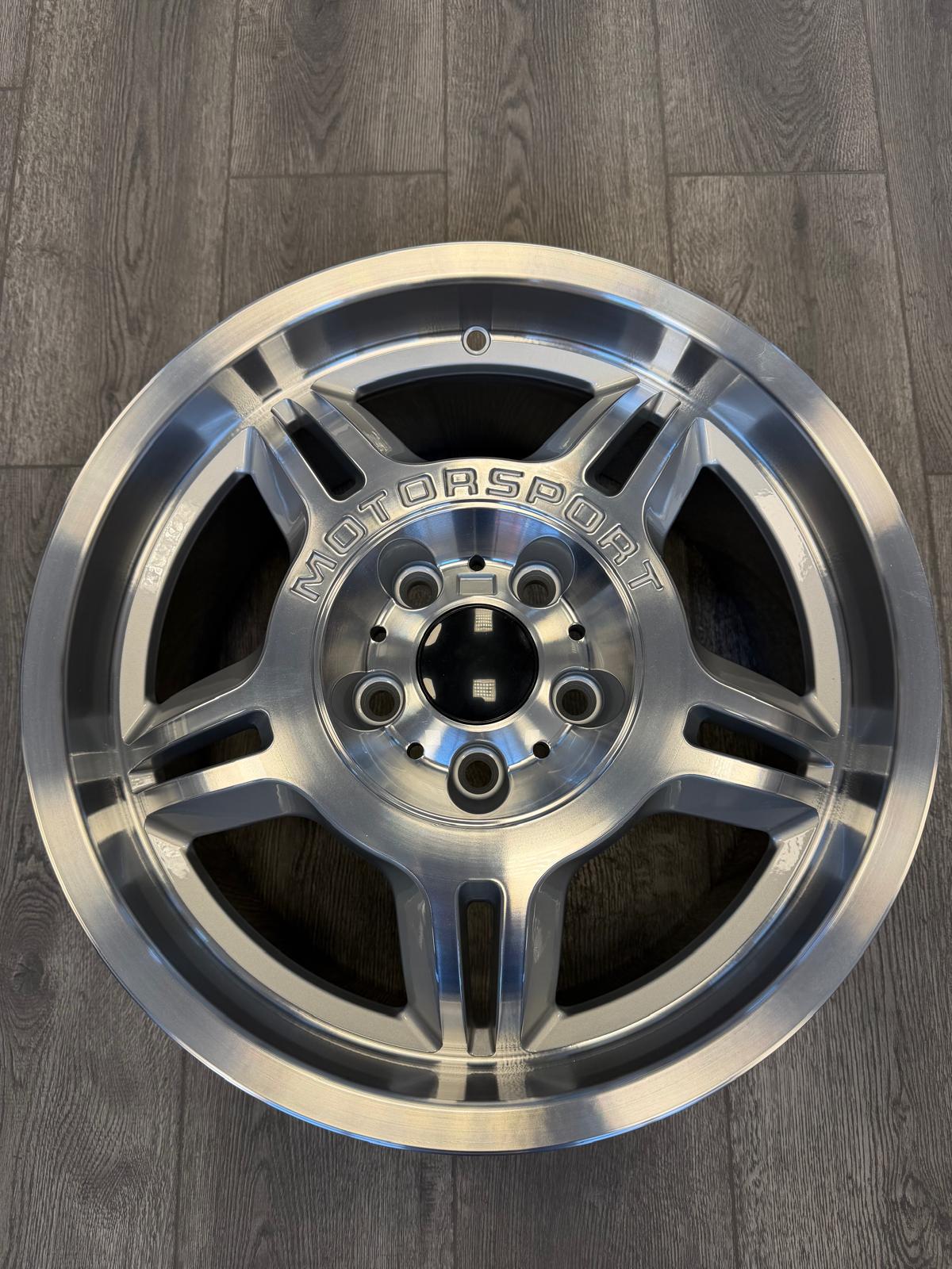 7,5X17 5X120 ET41 72,6 SF